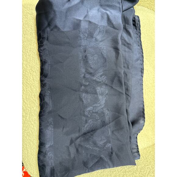 Chanel Black Silk Camellia Scarf Wrap - Authentic Designer Luxury - Picture 3 of 6